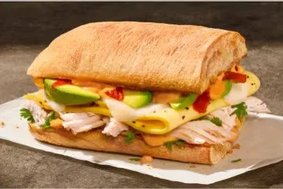 Chipotle Chicken, Egg & Avo Sandwich