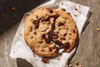 Chocolate Chipper Cookie