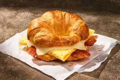 Croissant Bacon, Egg & Cheese Sandwich