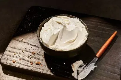 Plain Cream Cheese Spread – Tub 8 oz